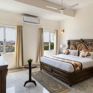 https://the-royal-courtyard.udaipurhotels.org