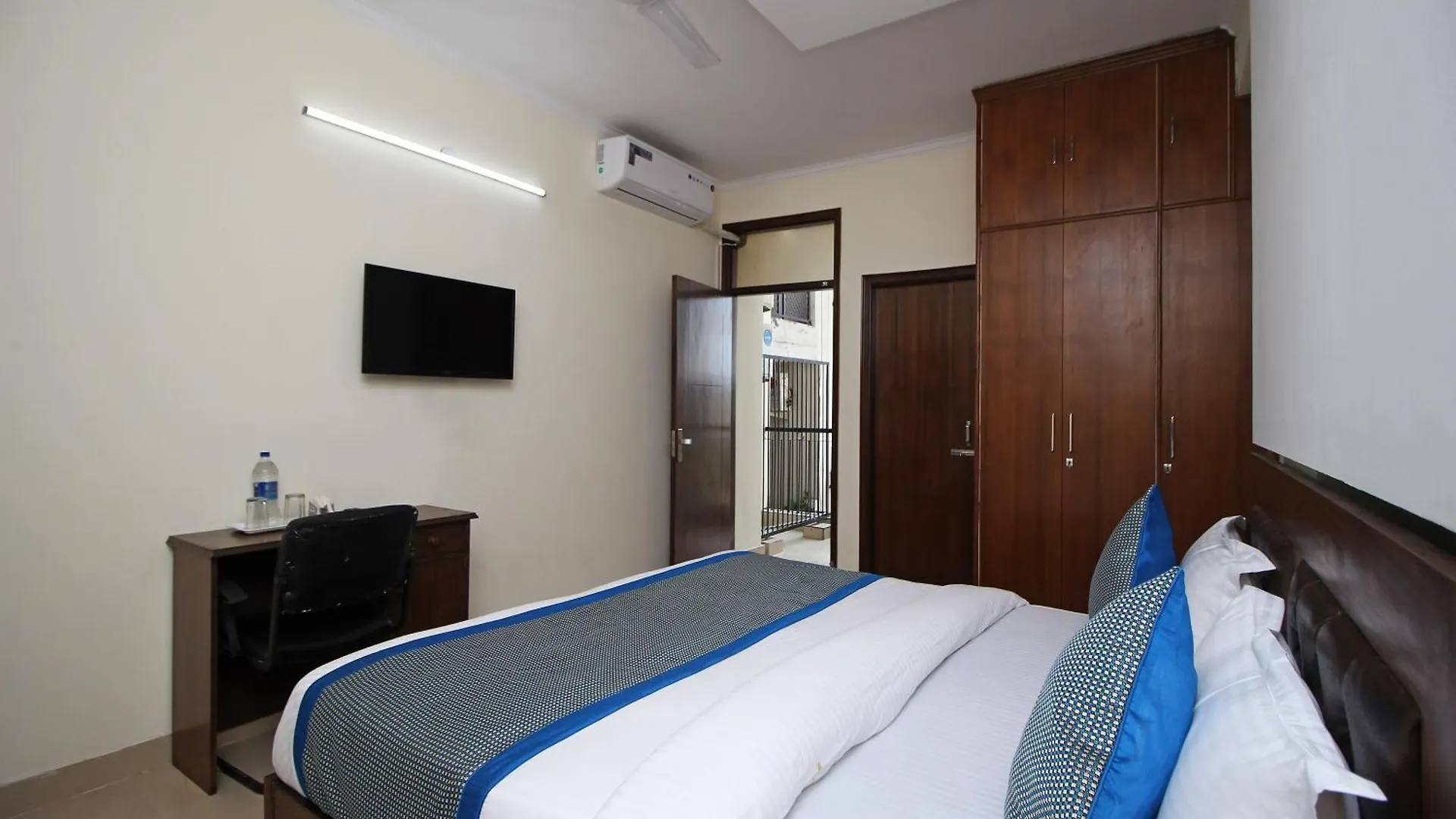 Hotel O Surya Palace New Delhi 3*,  India
